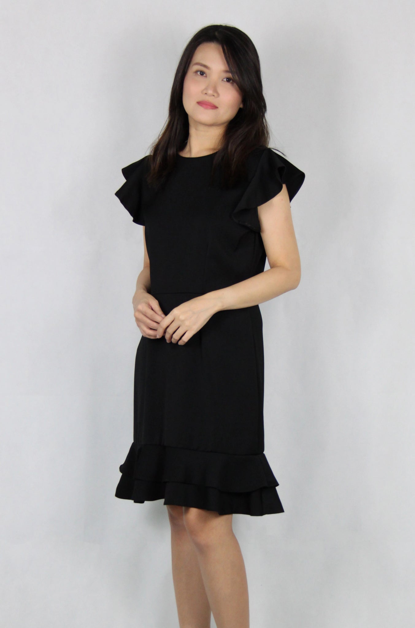 Ruffles Sleeves Double Layer Dress in Black