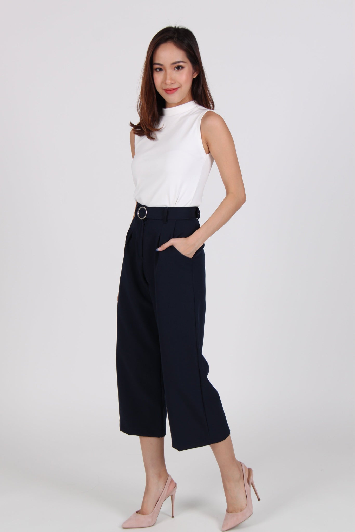 Pleats Straight Cut Culottes in Navy Blue