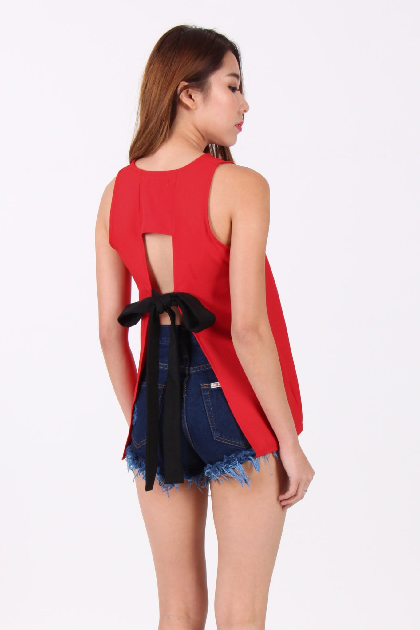 Contrast Ribbon Back Cut-Out Top in Red