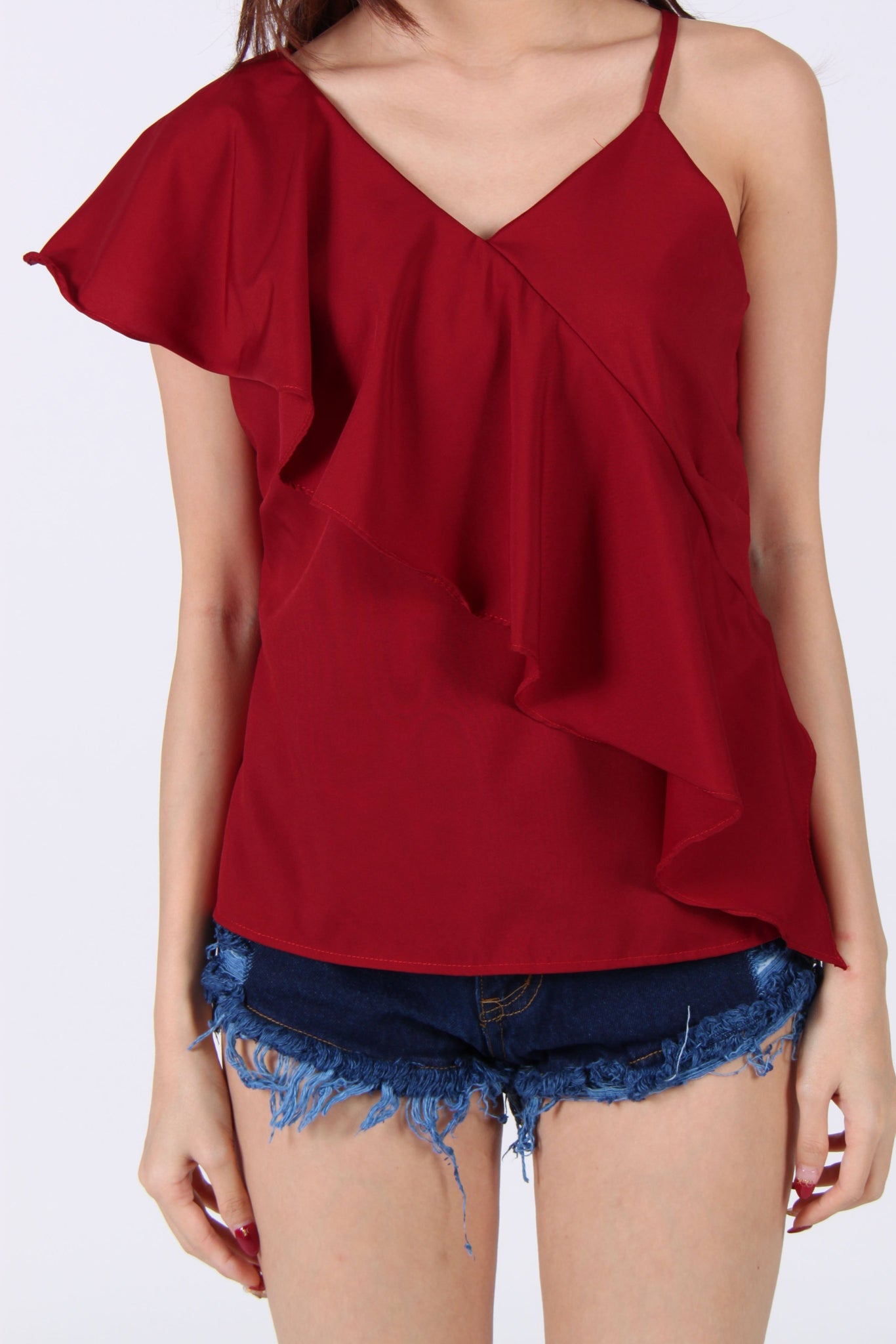 Toga Spag Ruffles Top in Maroon