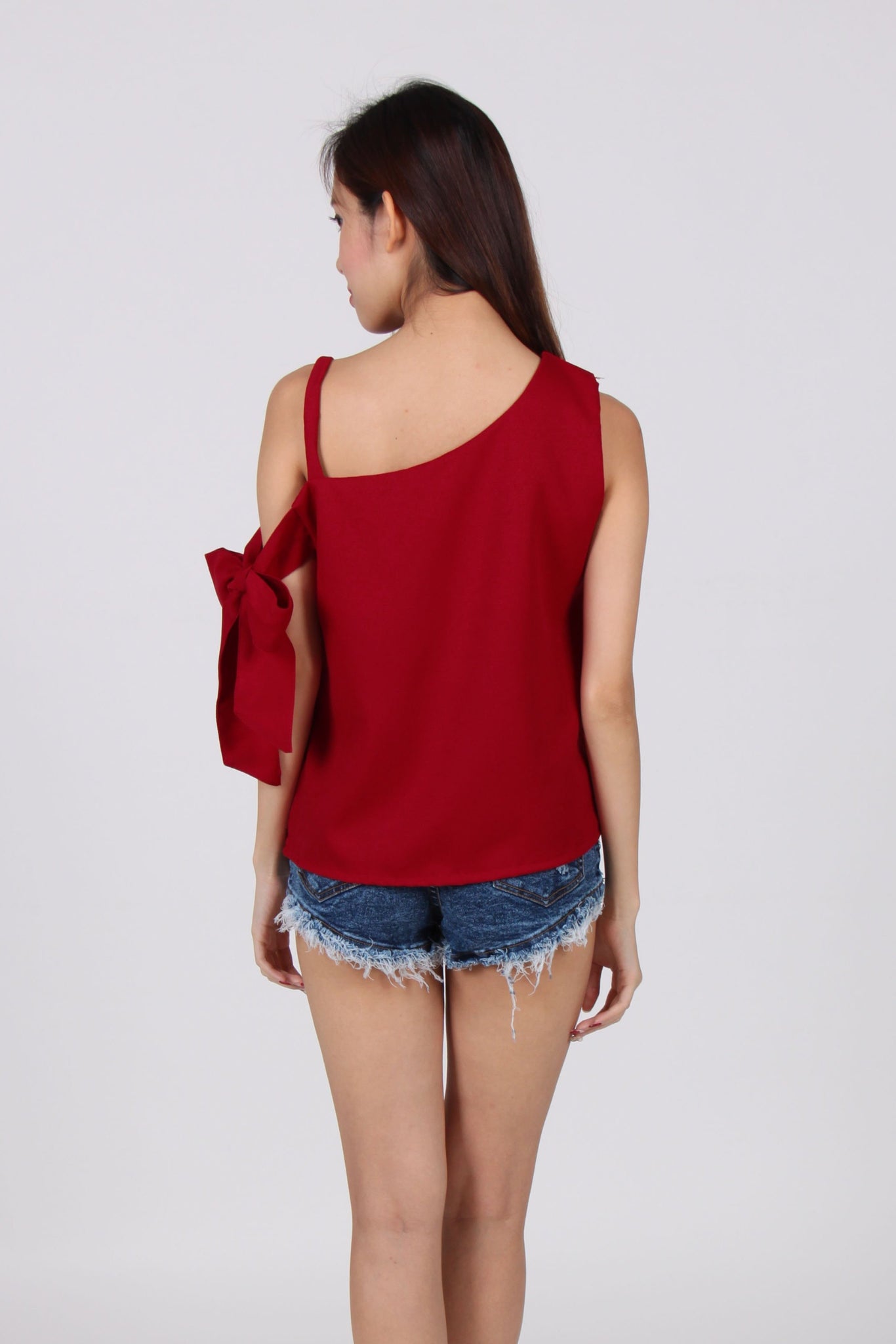 Toga Spag Side Ribbon Top in Maroon