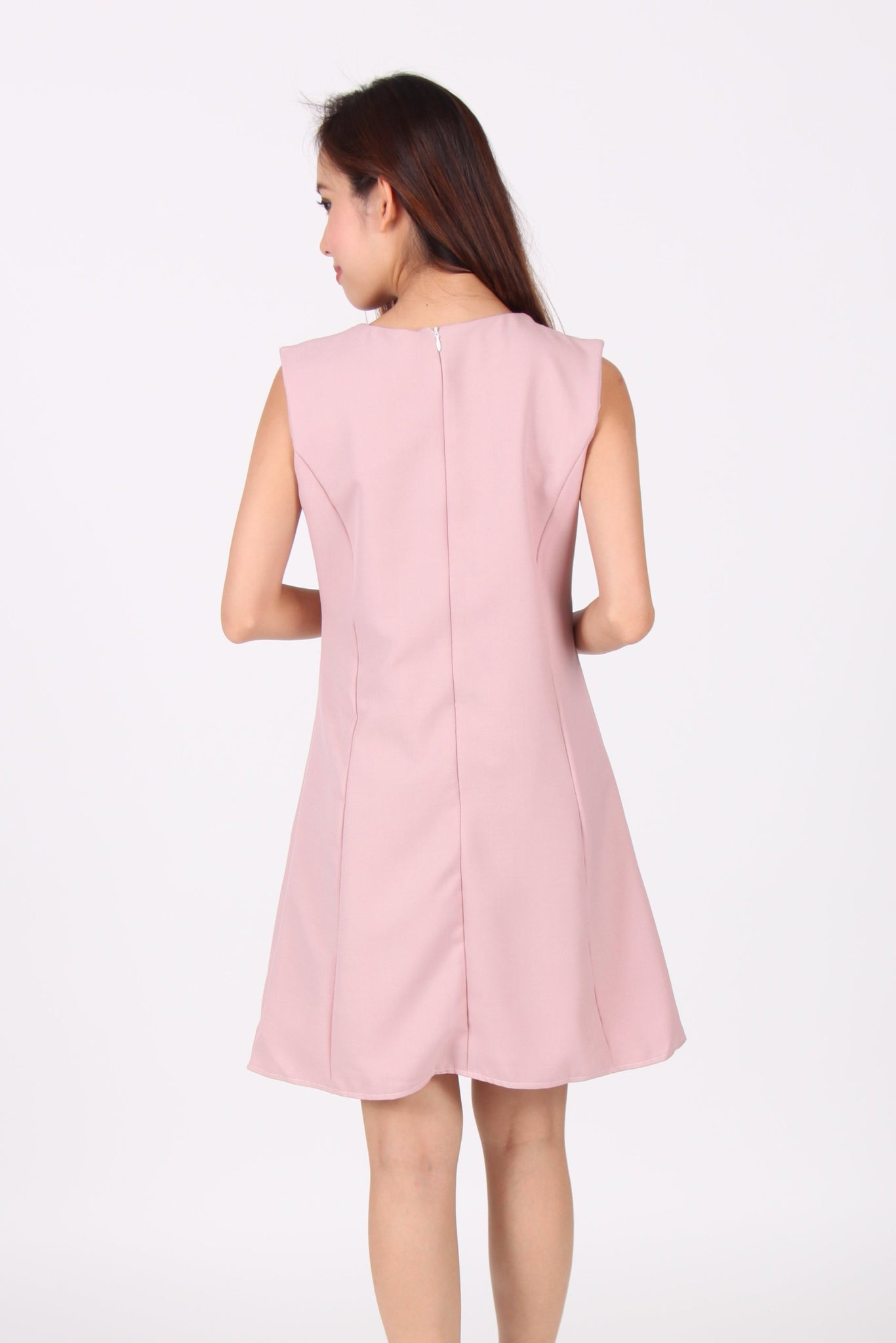 Sleeveless Shift Dress in Pink