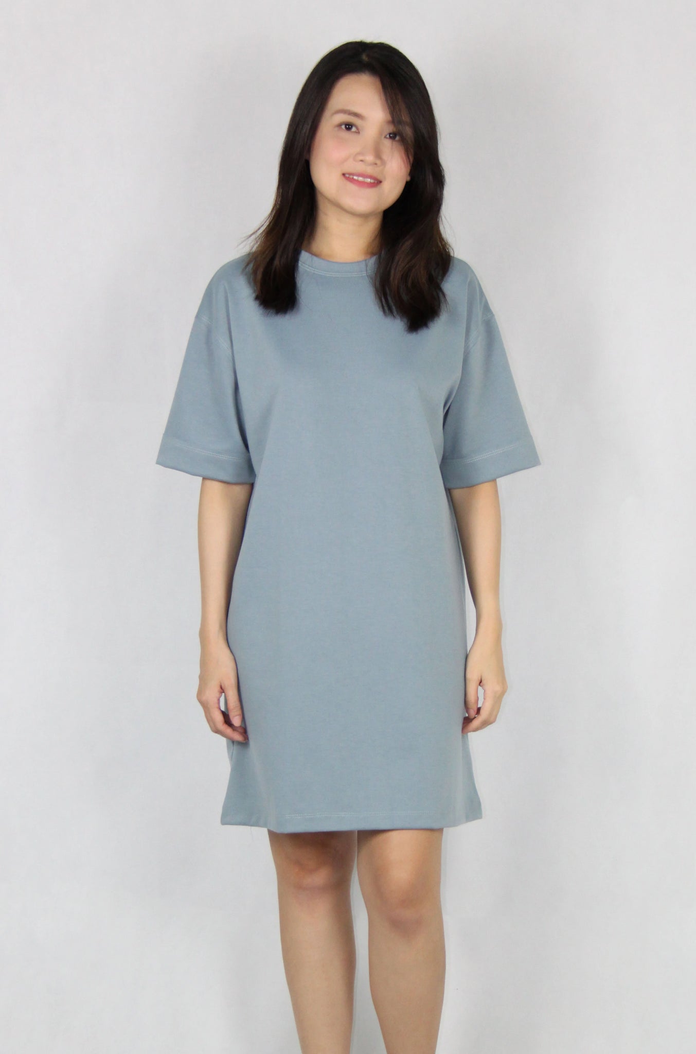 Basic Loose Fit Sleeve Tee Dress in Blue